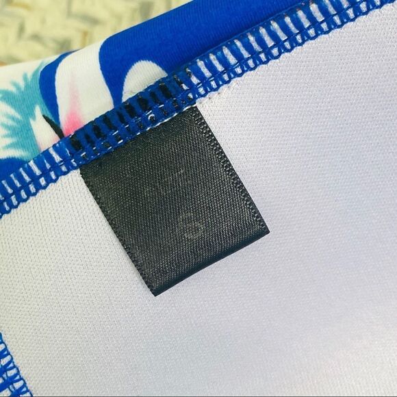 High waist halter floral blue pink retro bikini two piece swimsuit  Size small - Picture 4 of 6